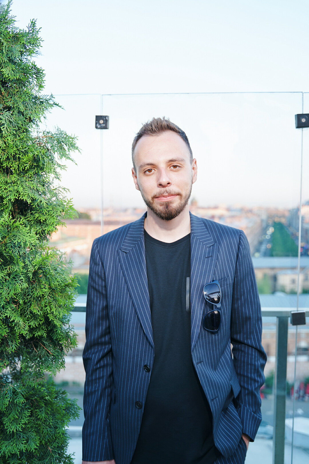 Михаил Трошин, Институт красоты "Галактика"