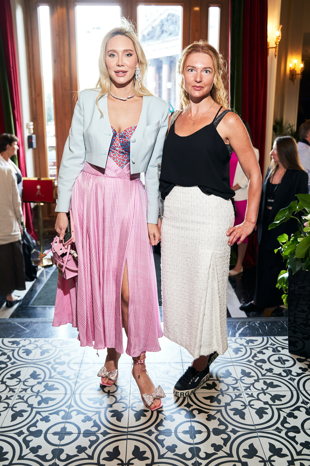 Екатерина Смольникова. Татьяна Тэн