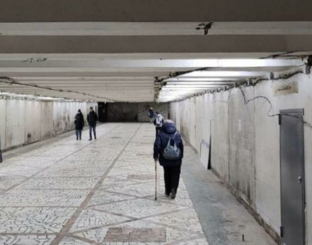 В Пензе подземный переход у магазина "Василек" отмыли от граффити