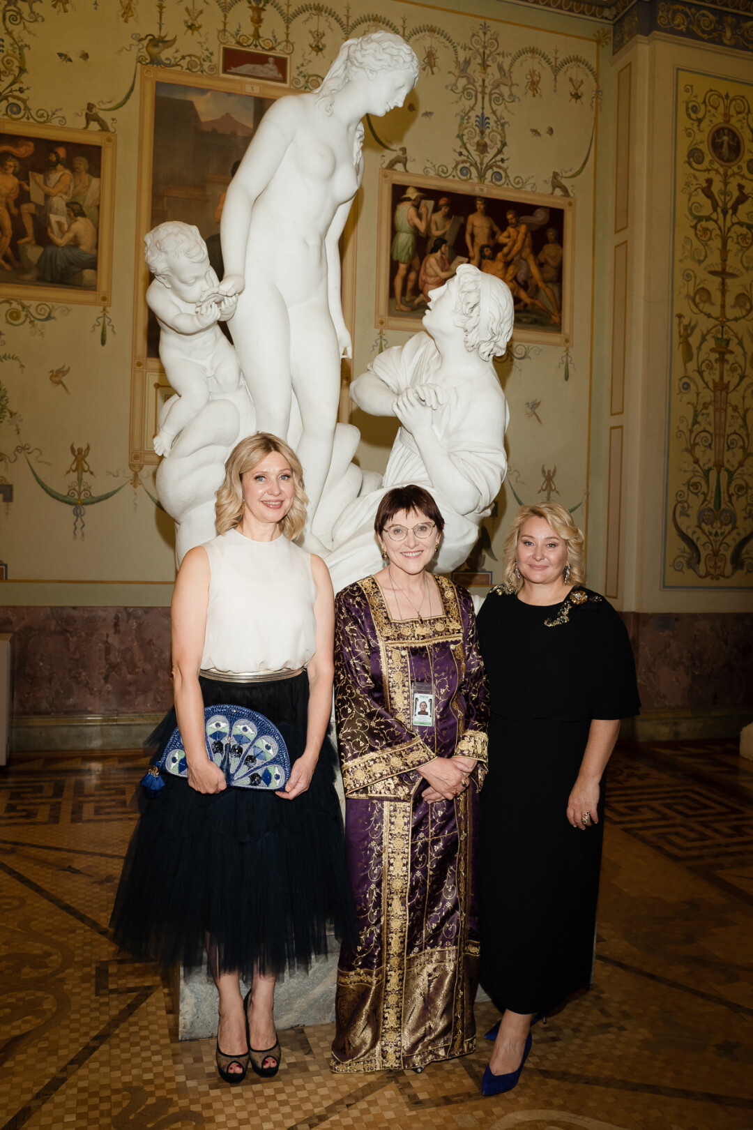 Анна Зуева, Екатерина Сираканян и Елена Молодцова