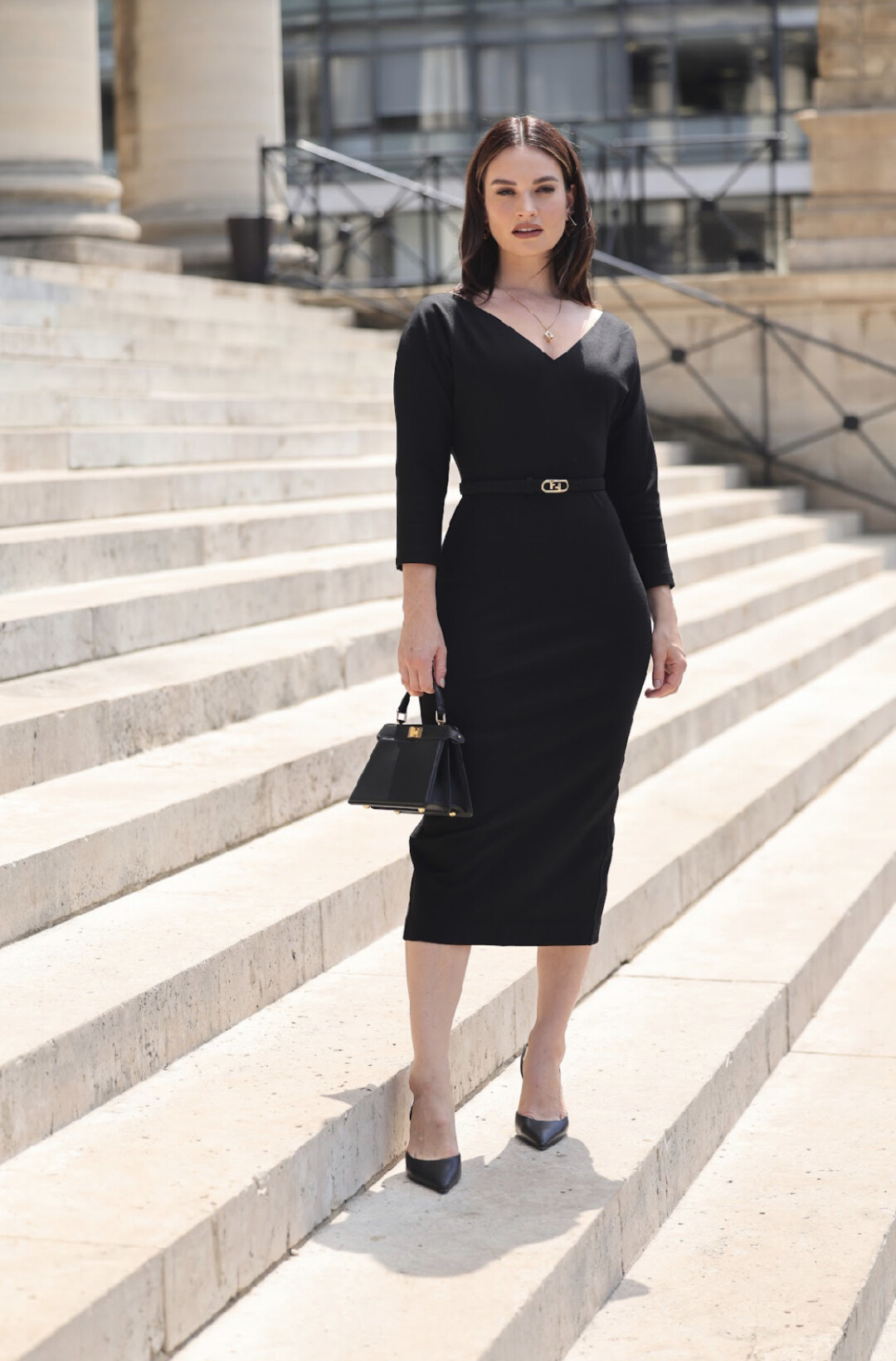 Лили Джеймс