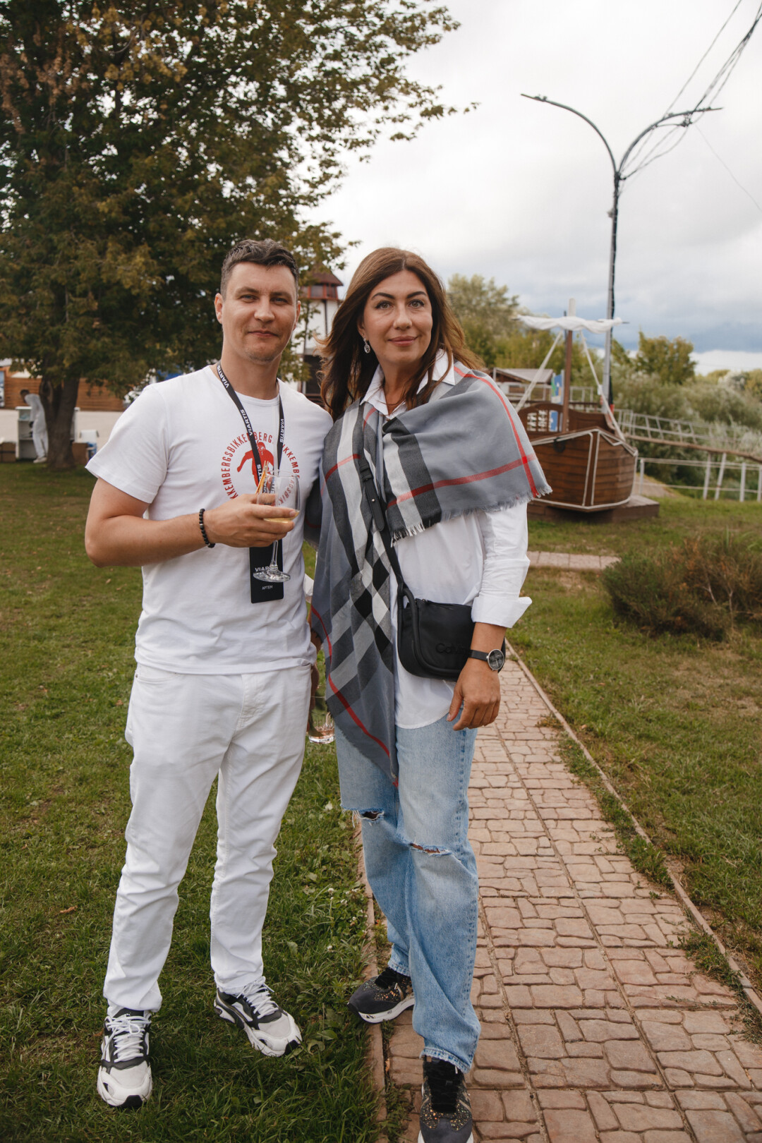 Артем Хатов и Людмила Баринова