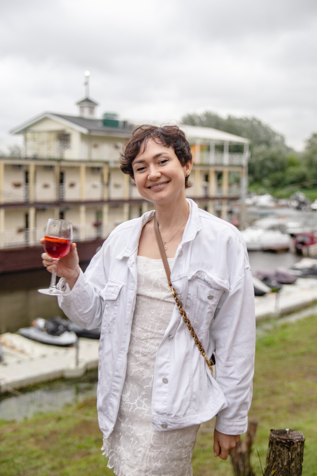 Александра Левада