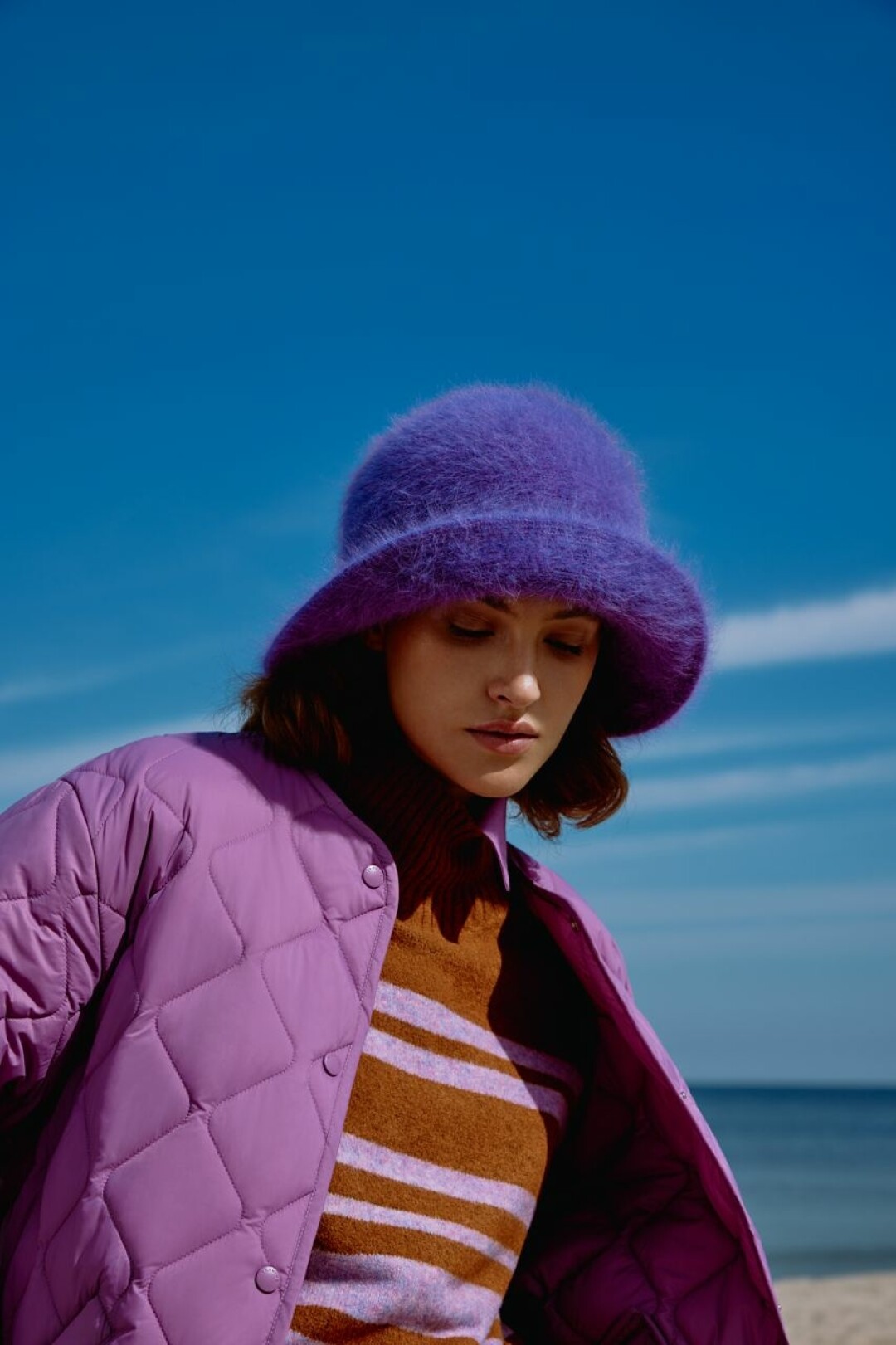 Свитер Finn Flare, 5 999 руб.