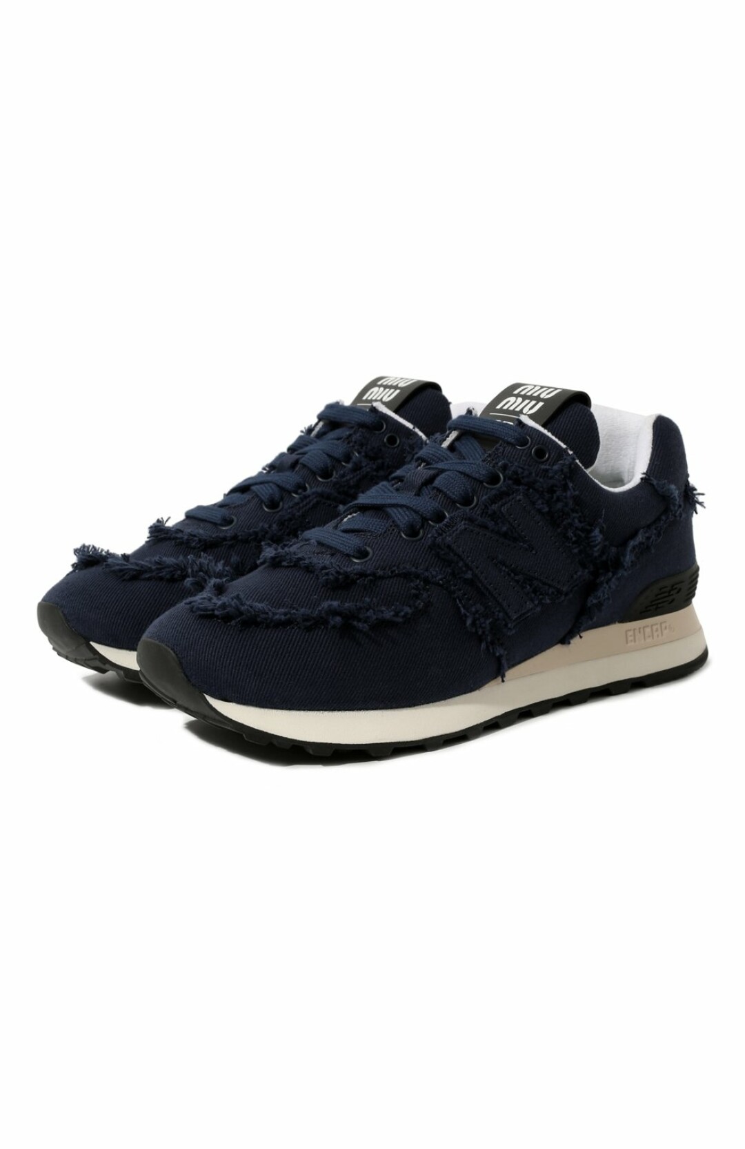 New Balance x Miu Miu, ДЛТ, 78 000 руб.