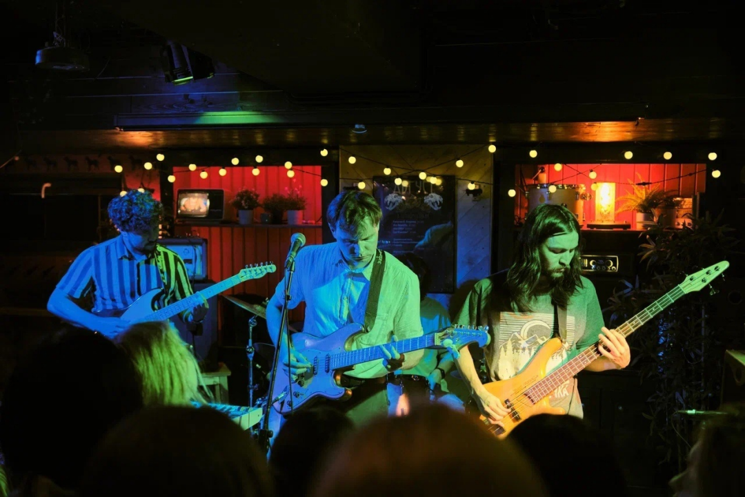 Презентация альбома «Иллюзии любви» в Ярославле, клуб «Папин Гараж»