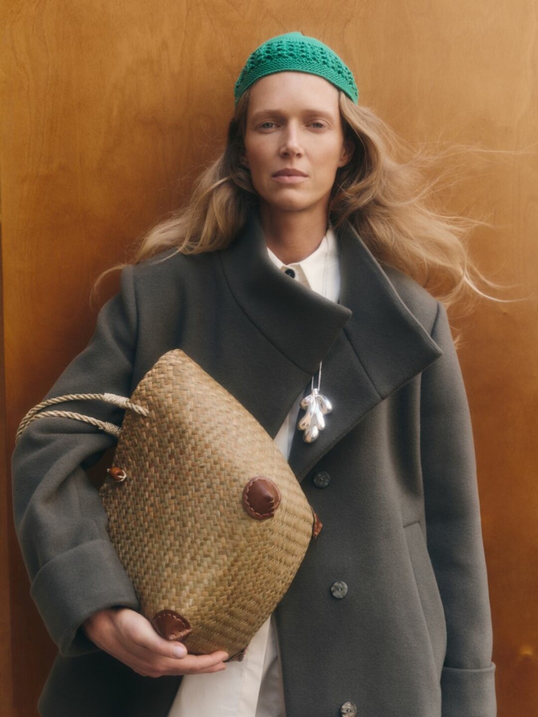 Рубашка T.E.V.I., 23 700 руб.