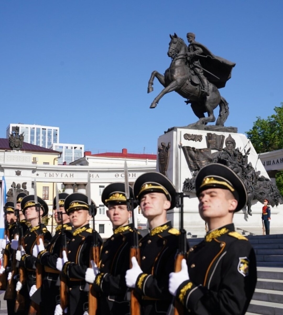 На Советской площади в Уфе будет стоять почетный караул | Sobaka.ru