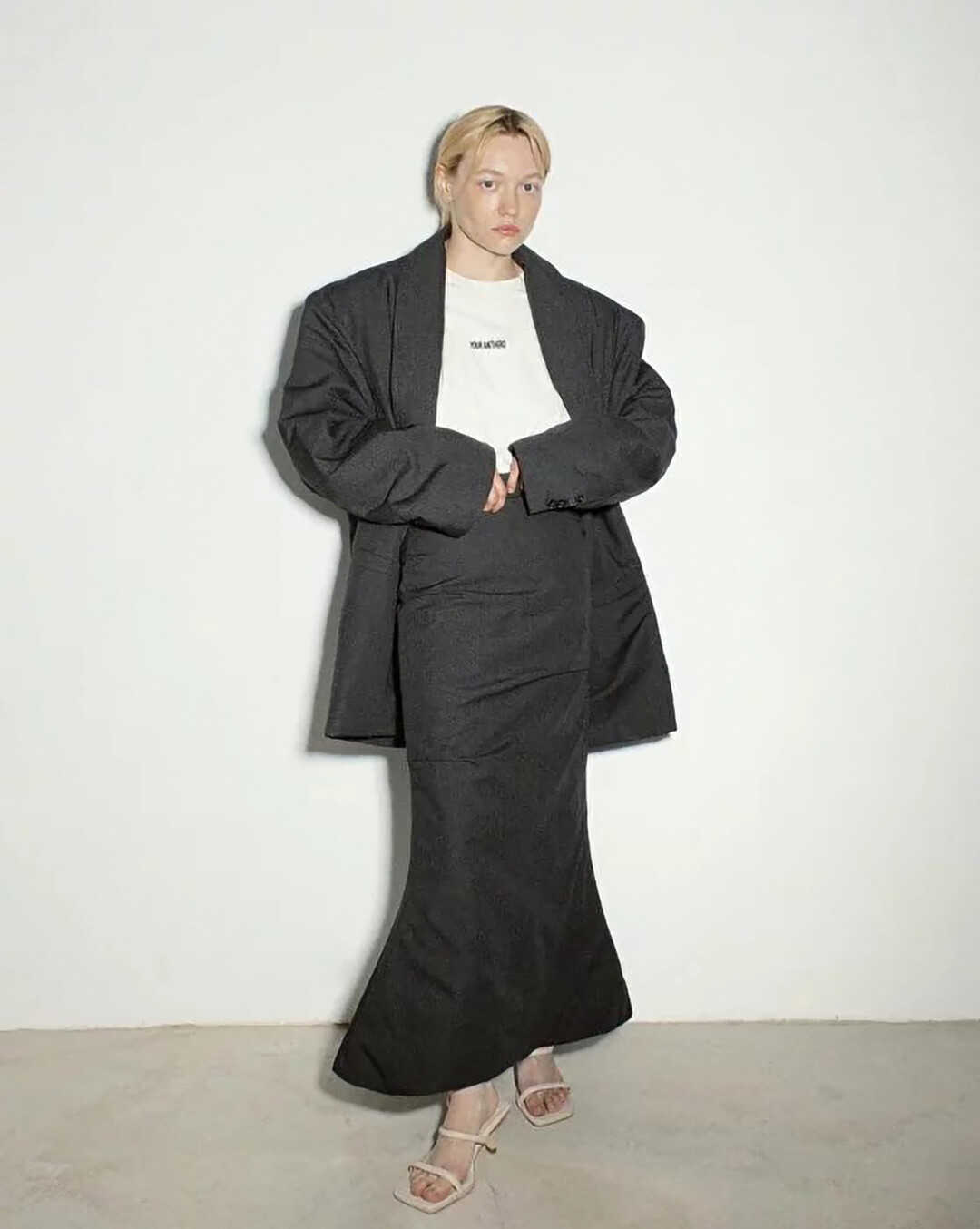 Оверсайз офискор YOUR ANTIHERO, Au Pont Rouge