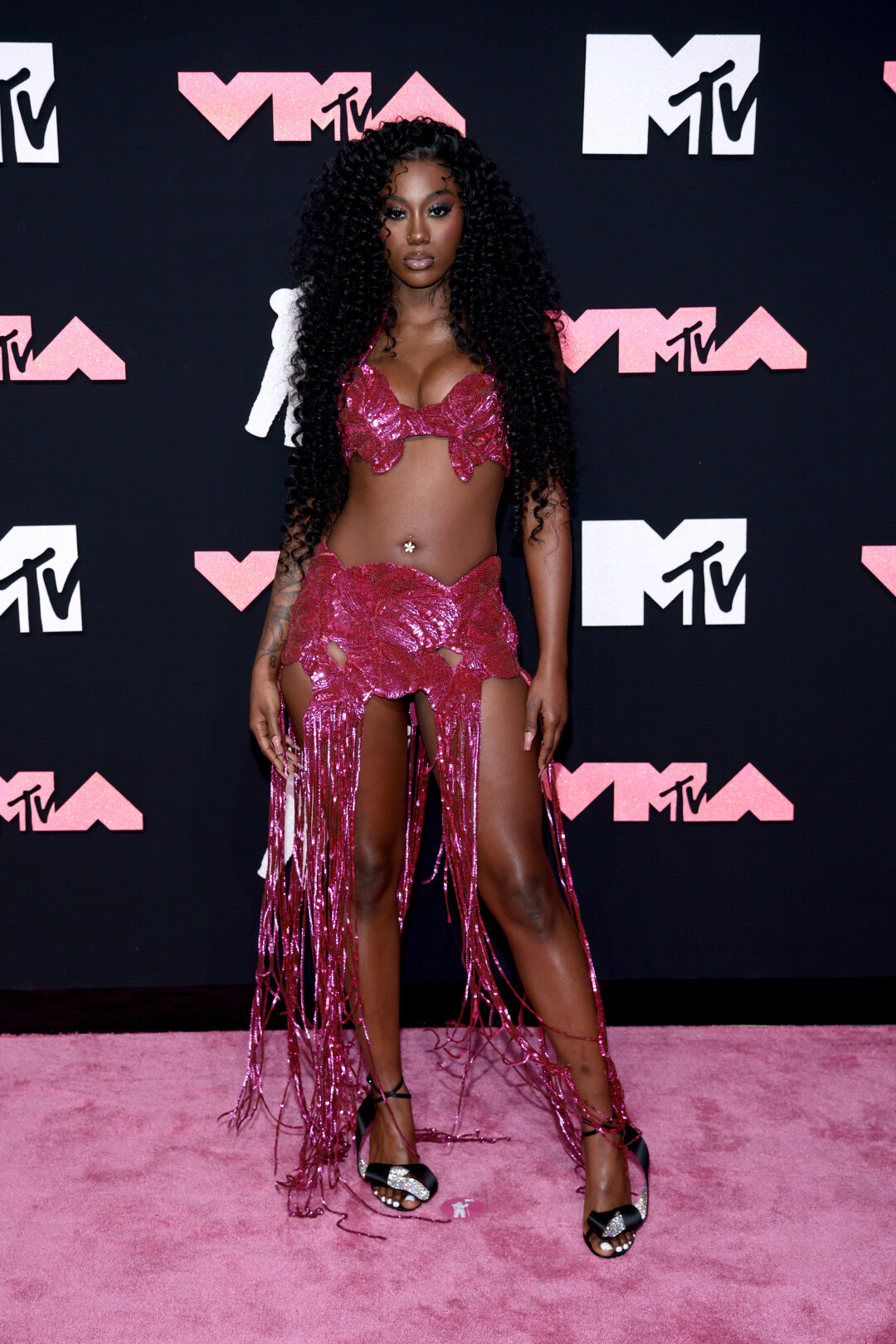 Флу Милли в Area