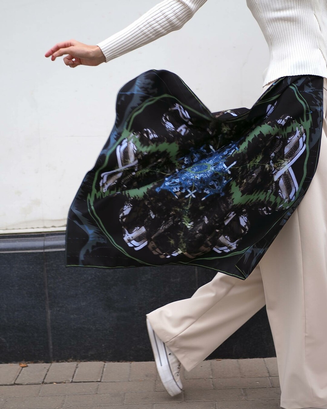 White Lines x F.F.C.