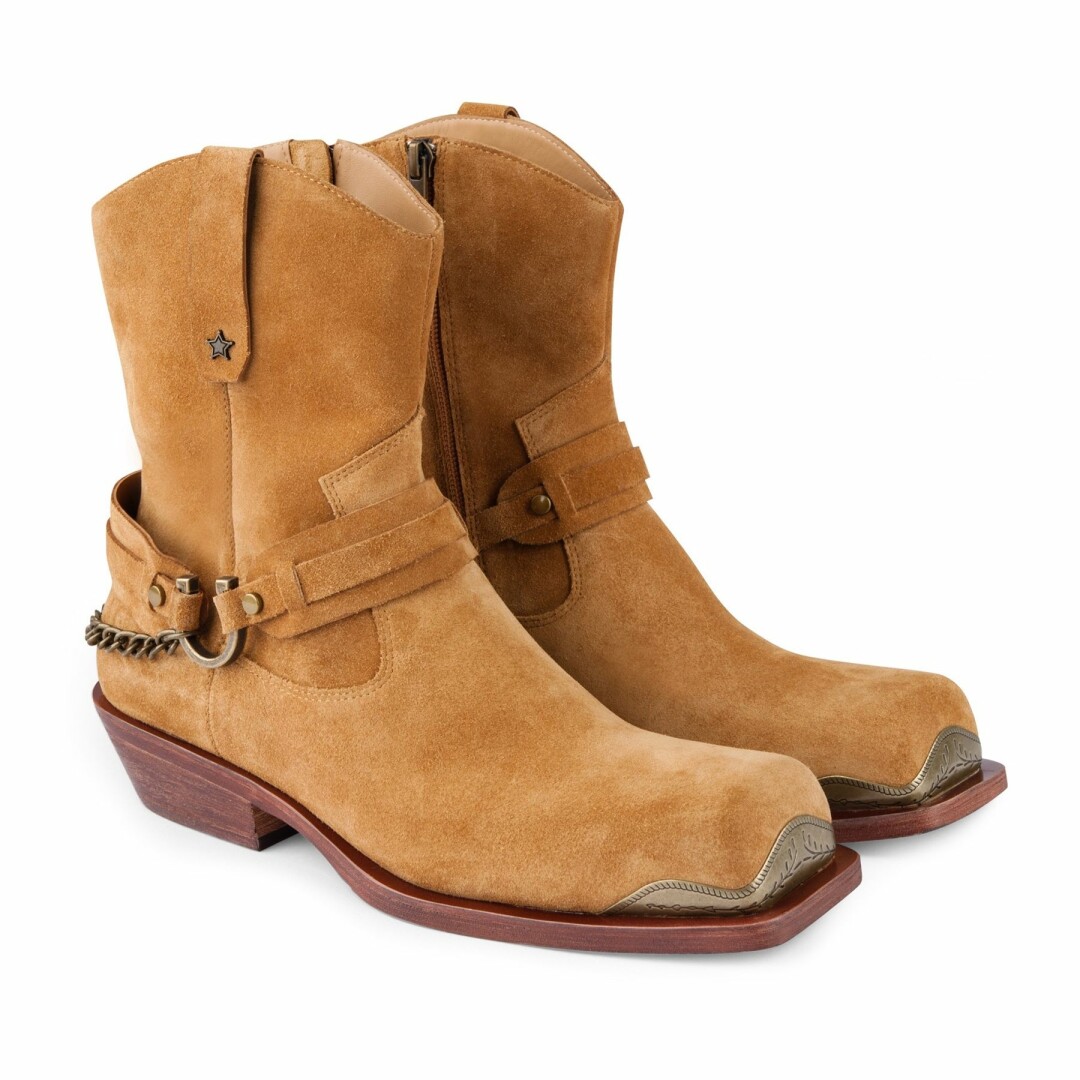 Полусапоги Ekonika x YuliaWave, 26 990 руб.