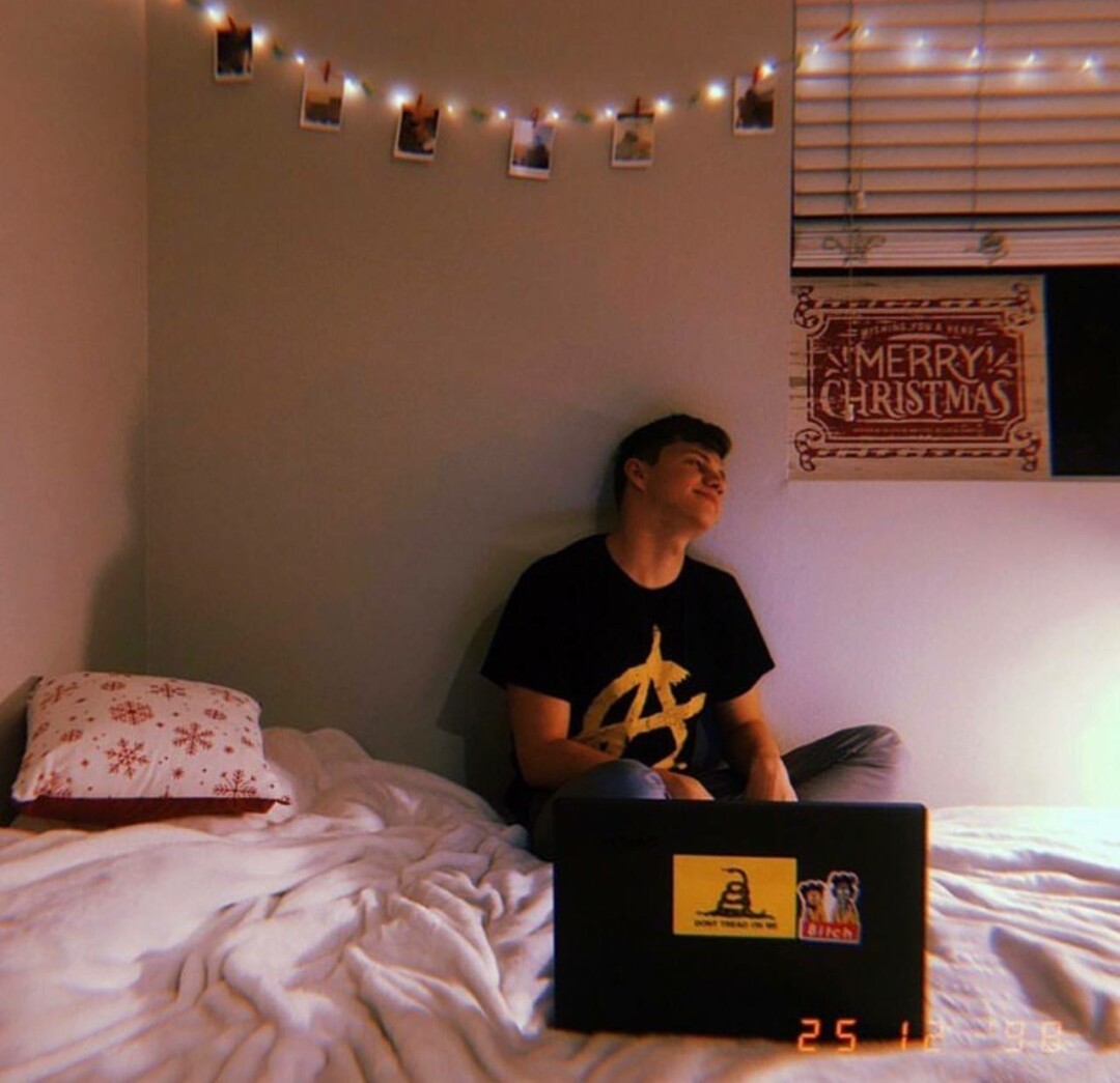 Второй год год жизни в Америке, на тот момент Антон уже съехался с друзьями из языковой школы