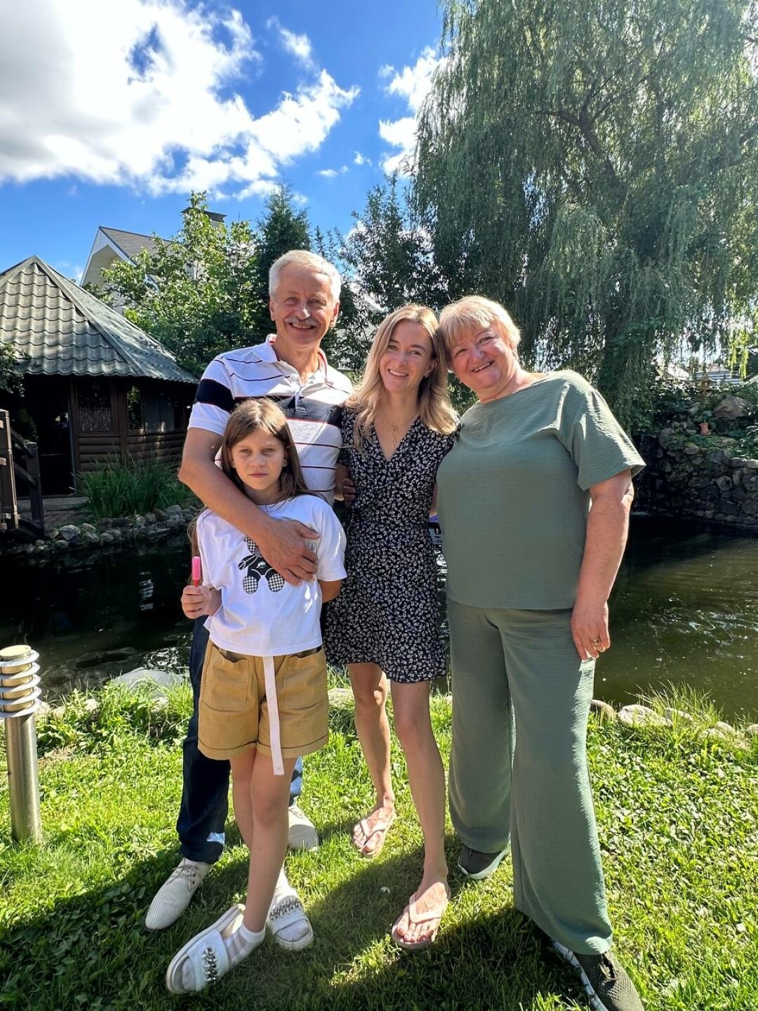 Родители Антона с его бизнес-партнером Кристиной Ливенцевой