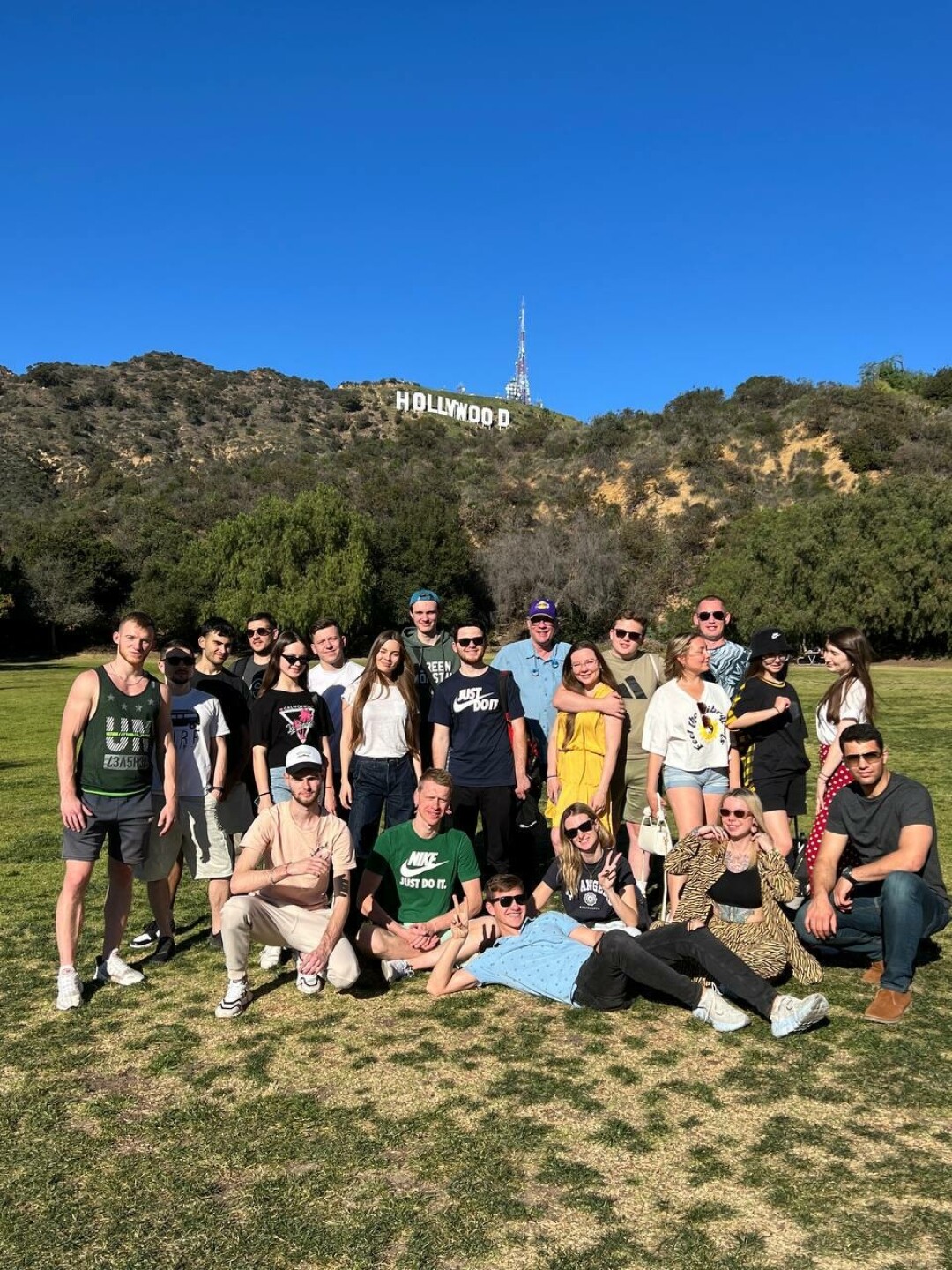 Студенты компании, которую основал Антон Наянзин, в Лос-Анджелесе