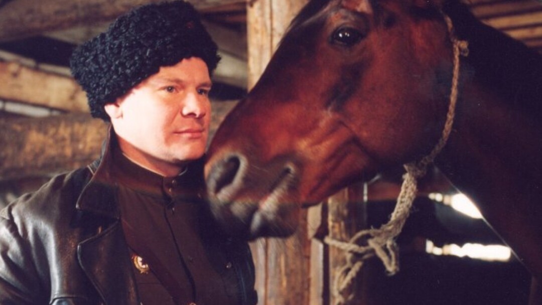 Кадр из сериала «ПО ТУ СТОРОНУ ВОЛКОВ»