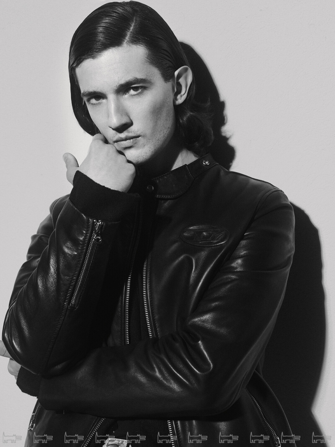 На Романе: куртка DIESEL (ЦУМ)