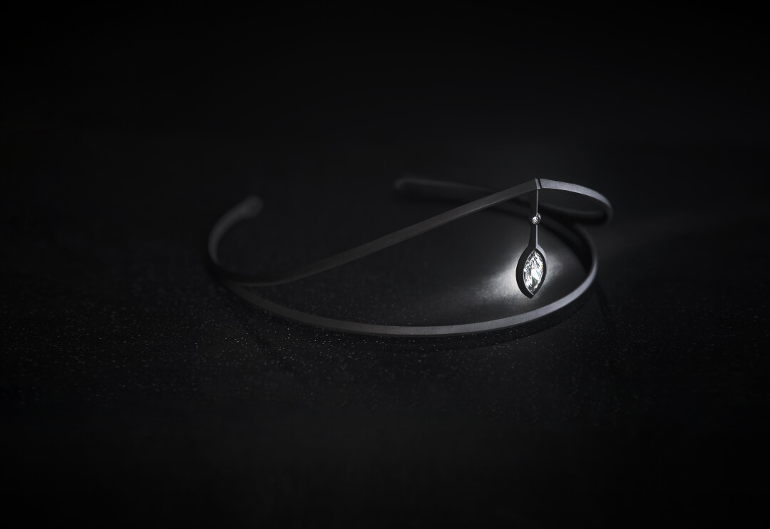 Тиара «Шапка-невидимка»