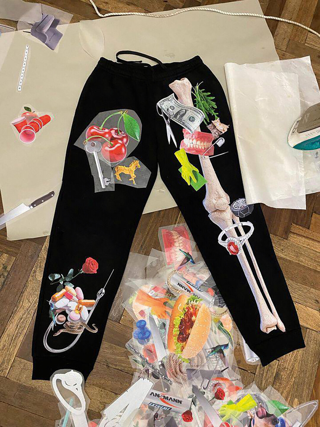 Штаны из коллаборации abstract & routine world tour 2023