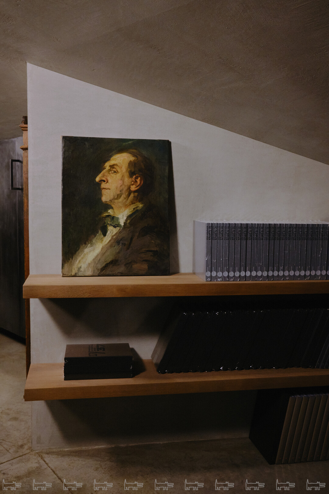 Портрет скульптора Леопольда Дитриха (1926) работы живописца Василия Беляшина, ученика Ильи Репина