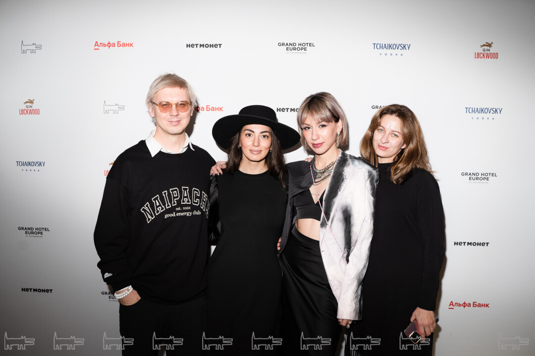 Валерий Дятлов, Сюзанна Шиндер, Александра Столярова, Евгения Элькина