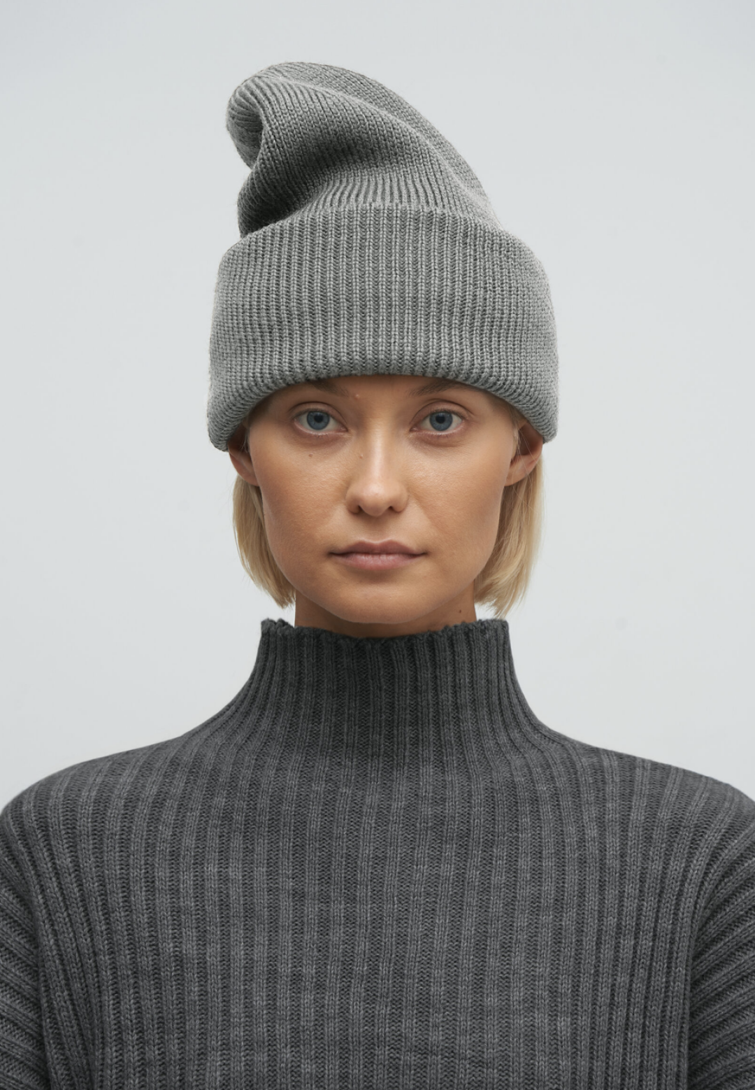 YOURANTIHERO, 7 800 руб.