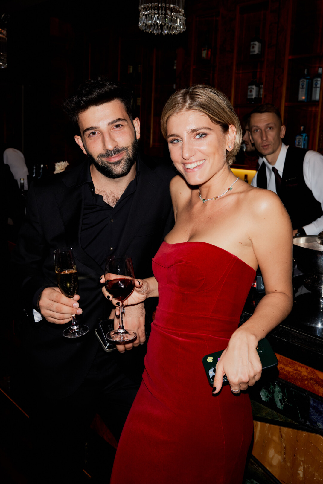 Ваган Сароян, Нино Нинидзе