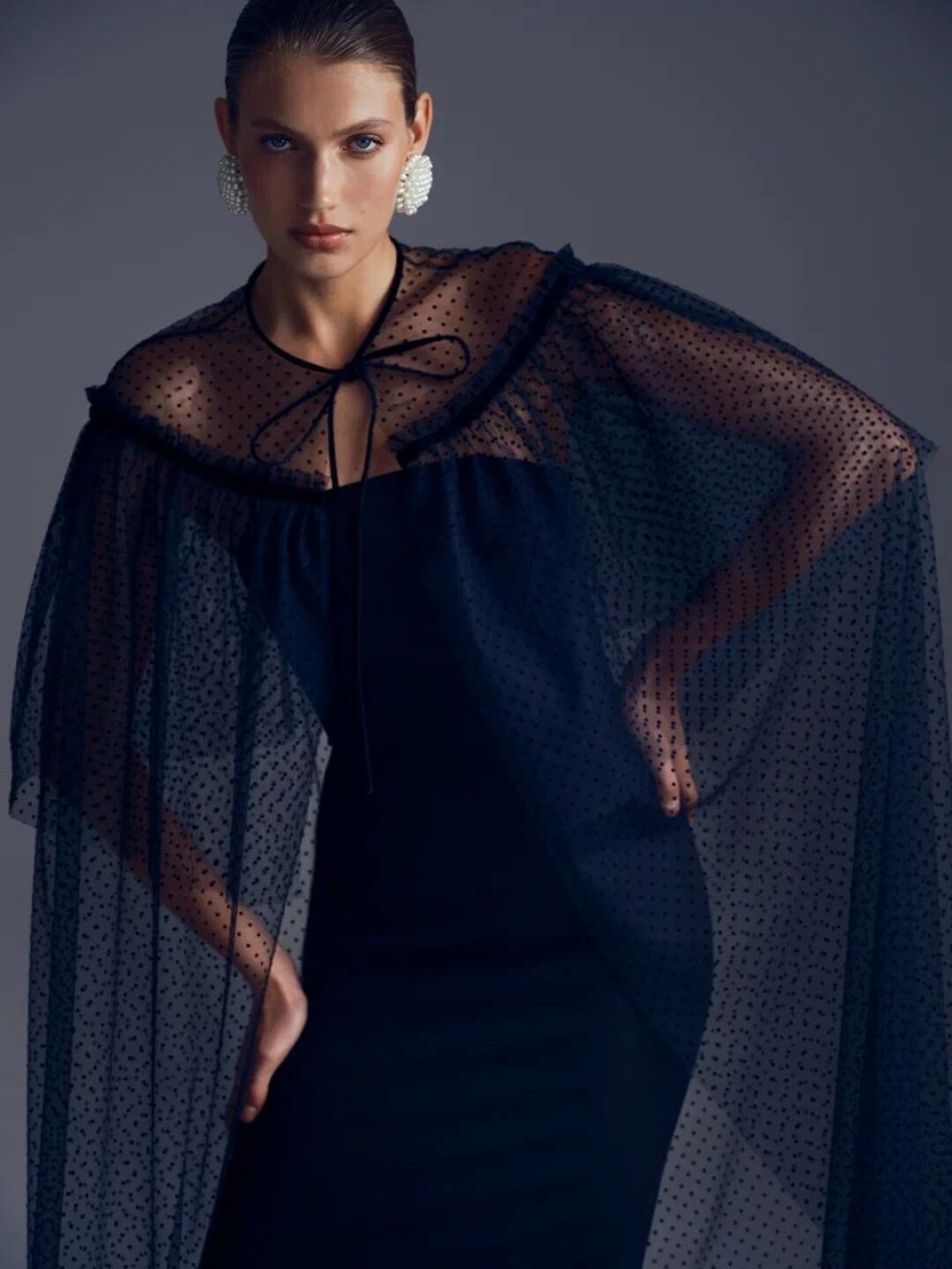 Кейп Roseville, 14 500 руб.