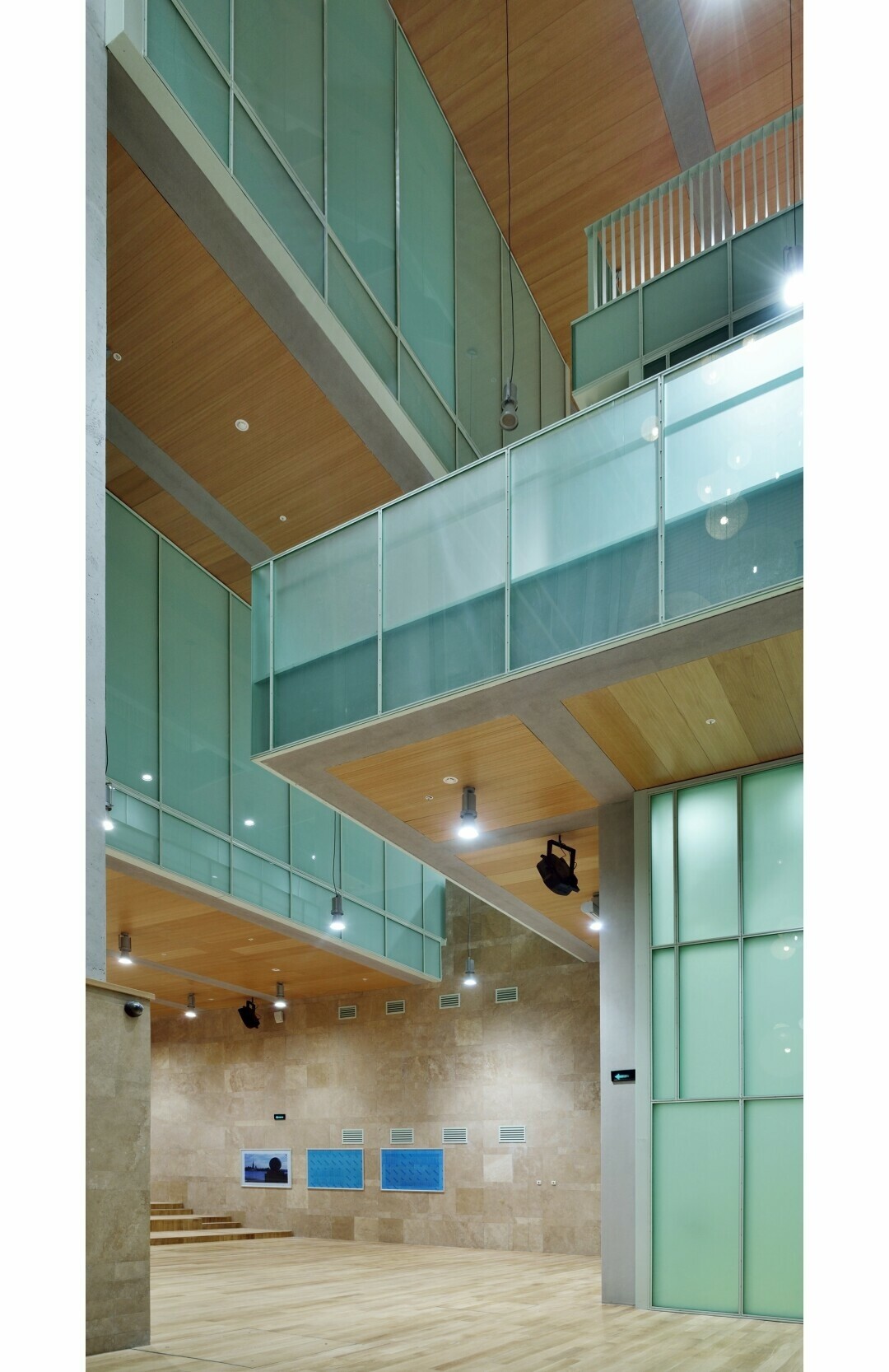 Академия танца Бориса Эйфмана, АБ «Студия 44»