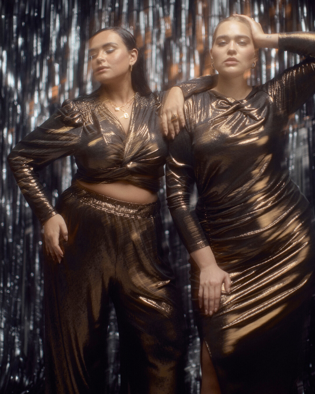 Платье Divno, 19 990 руб.