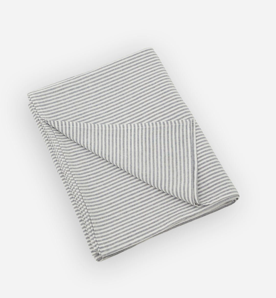 Скатерть Delo design, 4 000 руб.