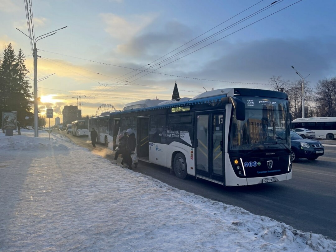 Домой на автобусе: как будет работать общественный транспорт в Уфе в  новогоднюю ночь | Sobaka.ru