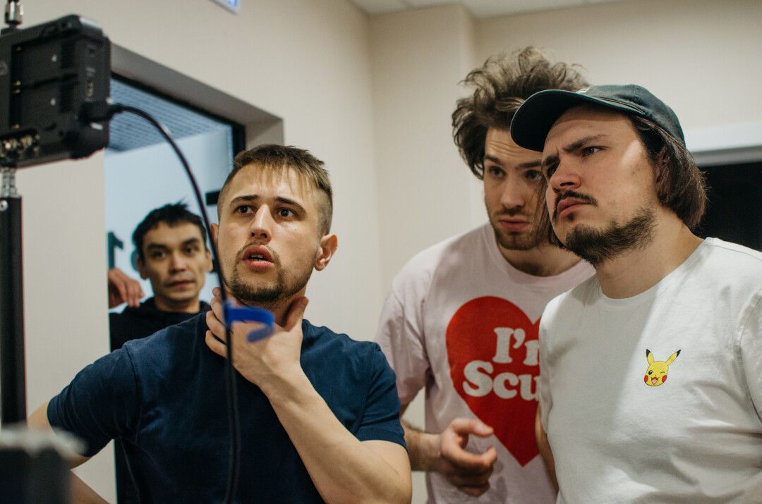 Художник-постановщик Булат Байназаров, гафер Рифат Муллануров, камерамен Кирилл Кабиров, оператор-постановщик Илья Пономаренко