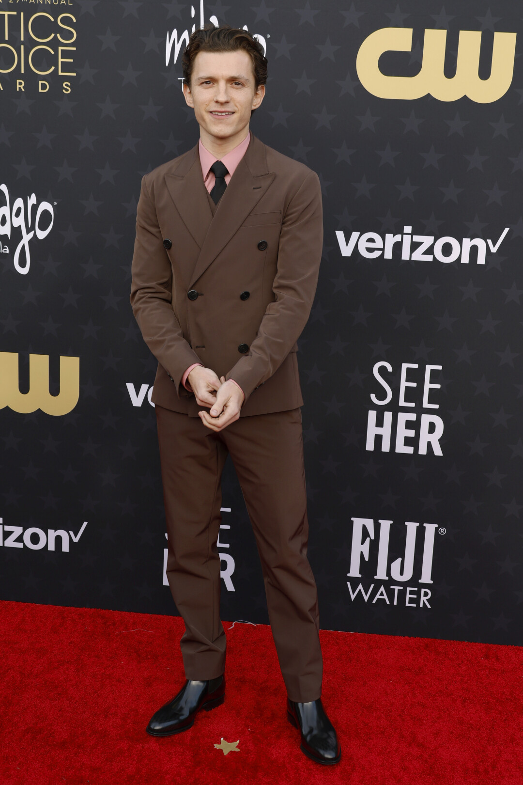 Том Холланд