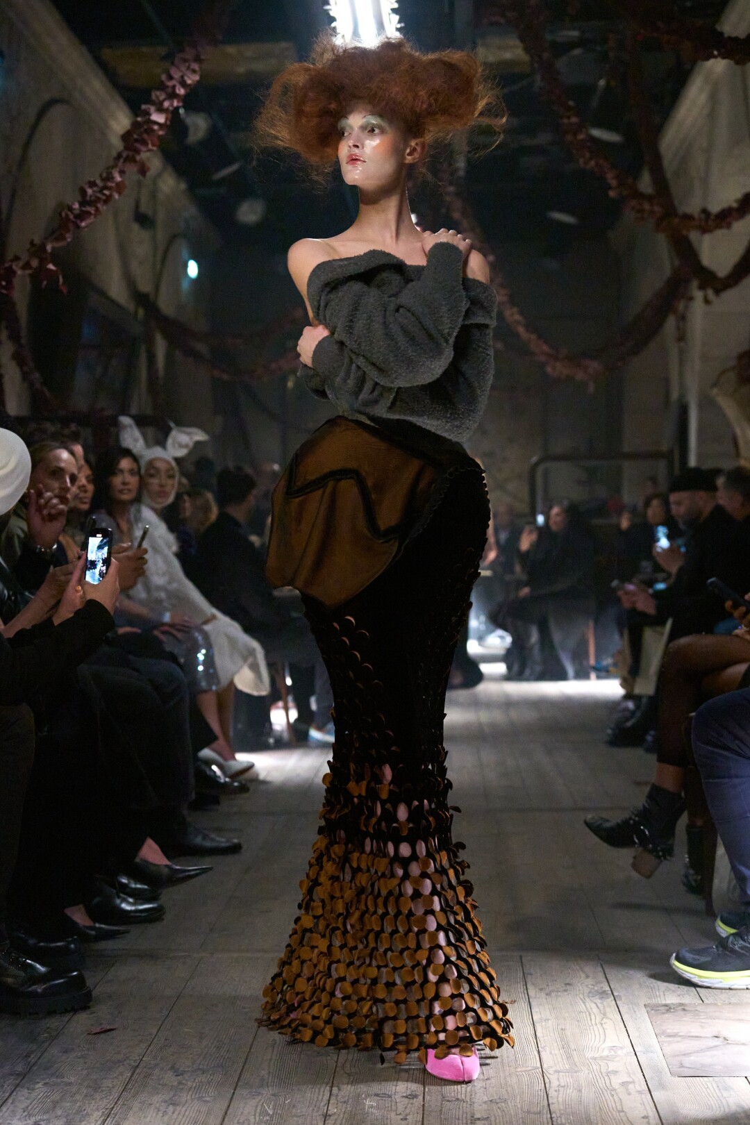 Maison Schiaparelli - Haute Couture Spring-summer 2025 : 14 / 32 - LOOK 14