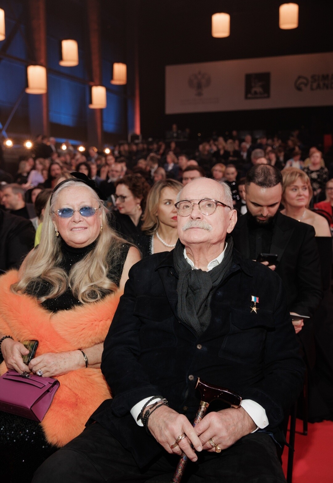 Никита и Татьяна Михалковы. Татьяна в серьгах Mercury с бриллиантами