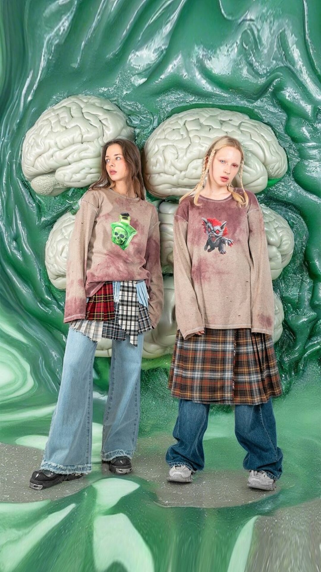 Худи Manicure Vampire x Indigo Stuff, 8 000 руб.