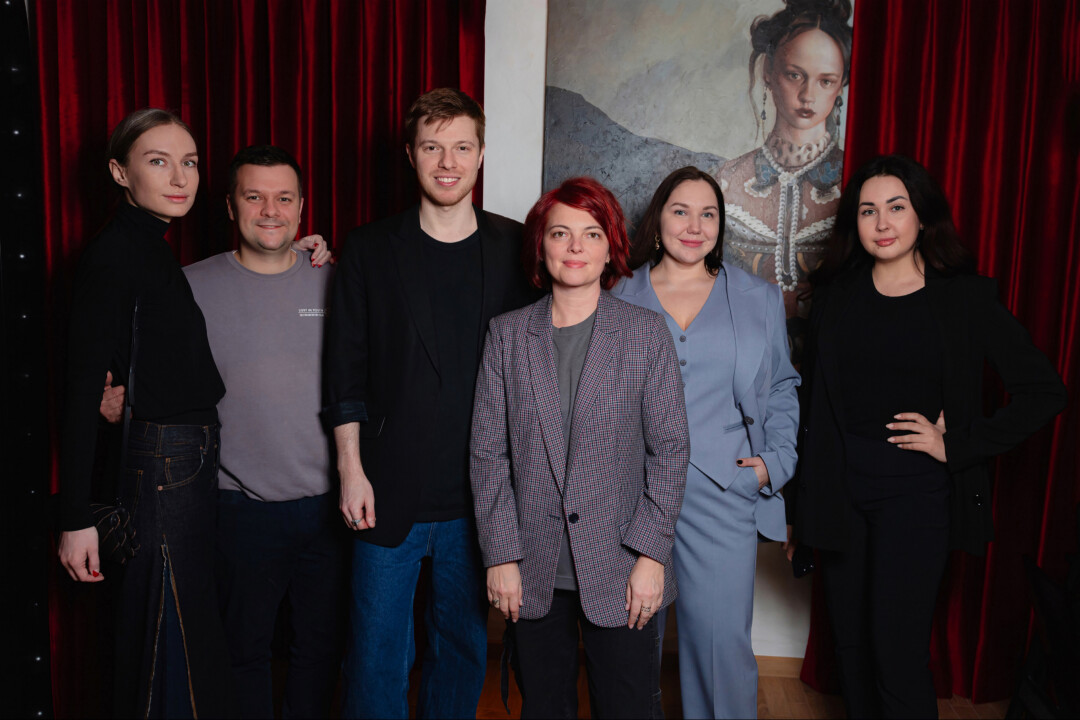 Алена Зобова, Александр Сурин, Михаил Стацюк, Илона Лапшина, Юлия Зудилина, Мария Чернова