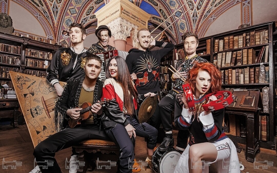 Группа The Hatters