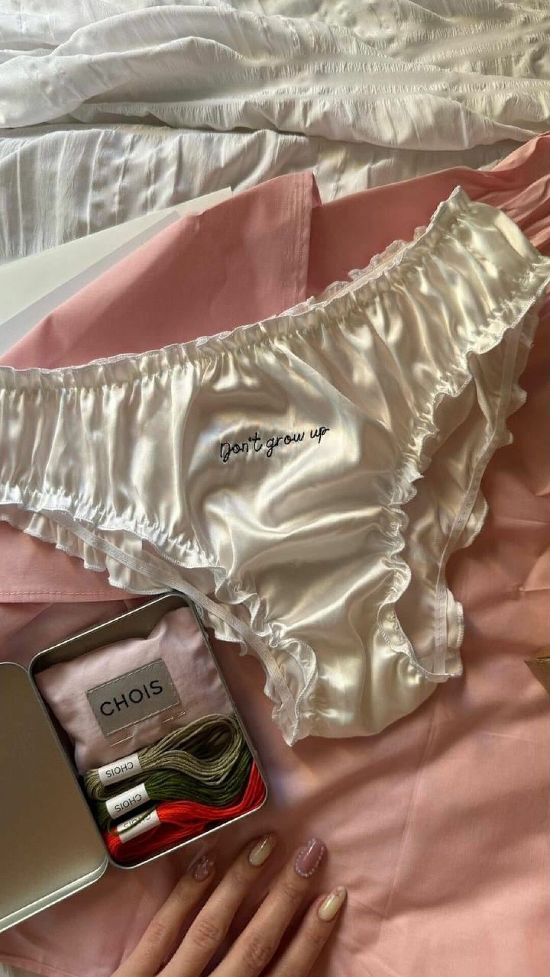 Слипы Chois, 3 390 руб.