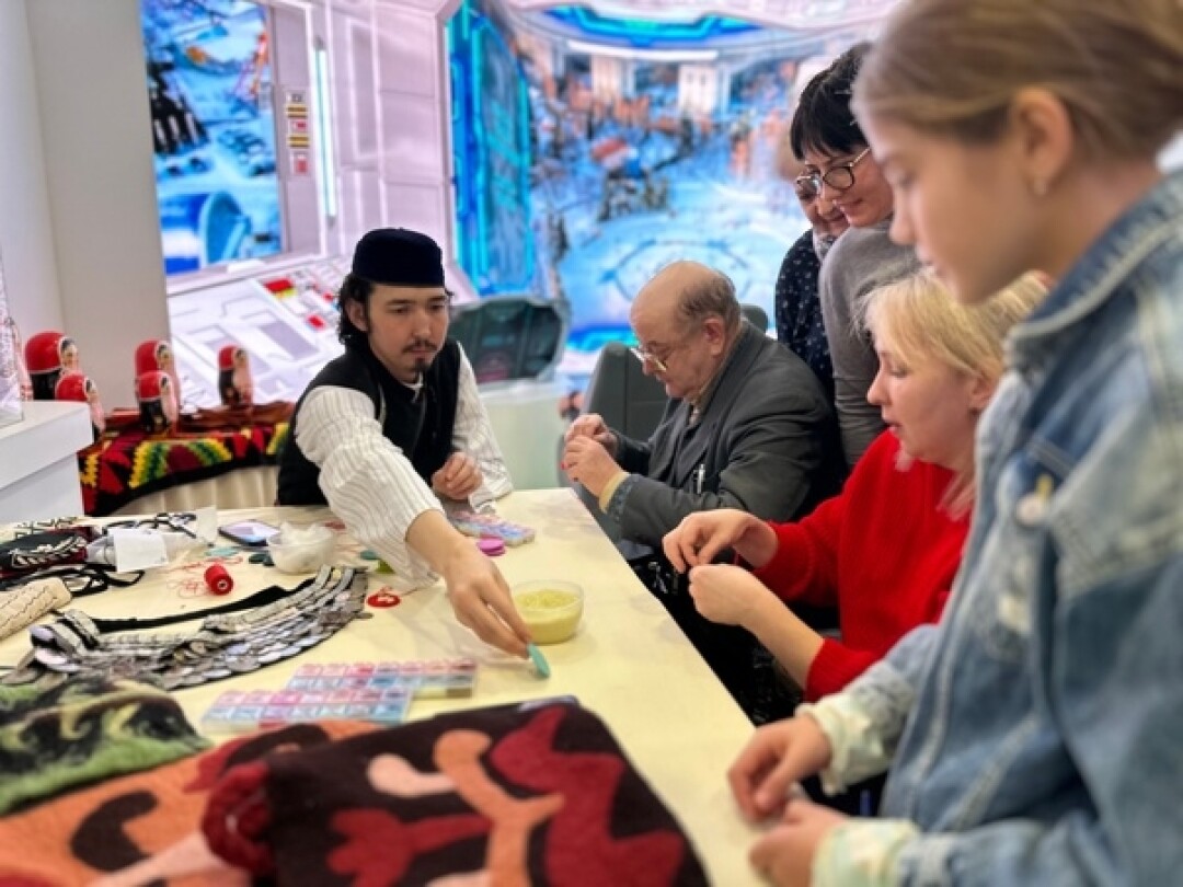 Мастер-класс Иделя Хәкимова по созданию национальных костюмов