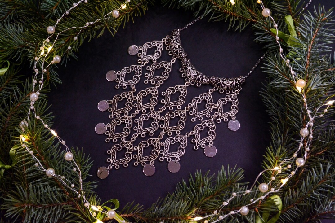 Массивное национальное колье От 3.000 рублей