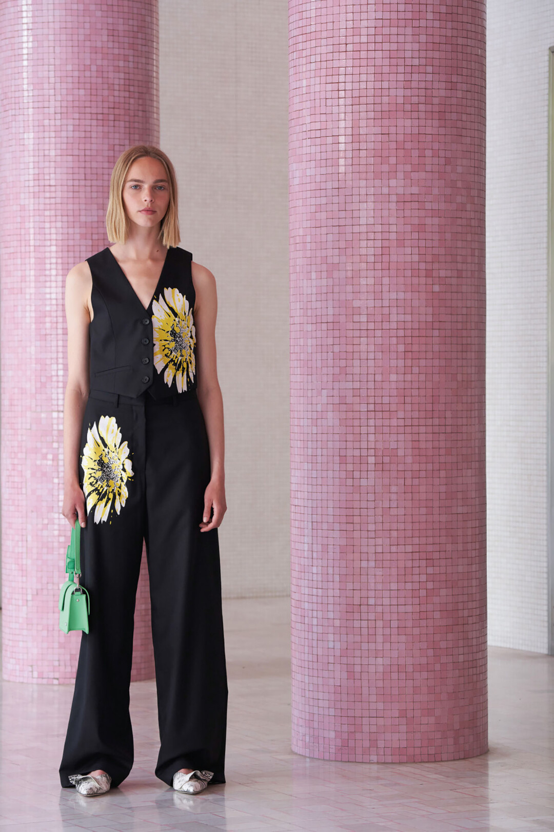 Жакет-ромашка MSGM, 38 000 руб.