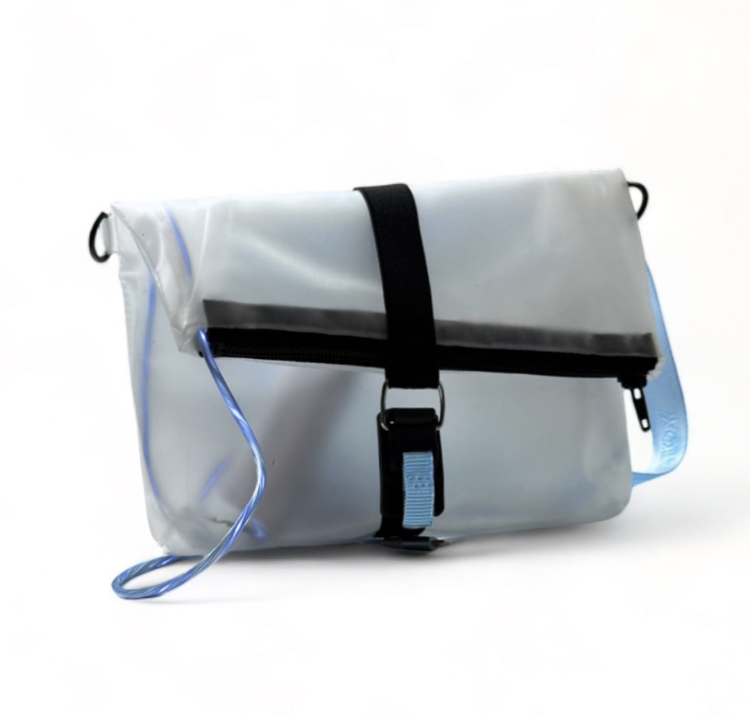 Сумка Sintezia x Yota, 8 900 руб.