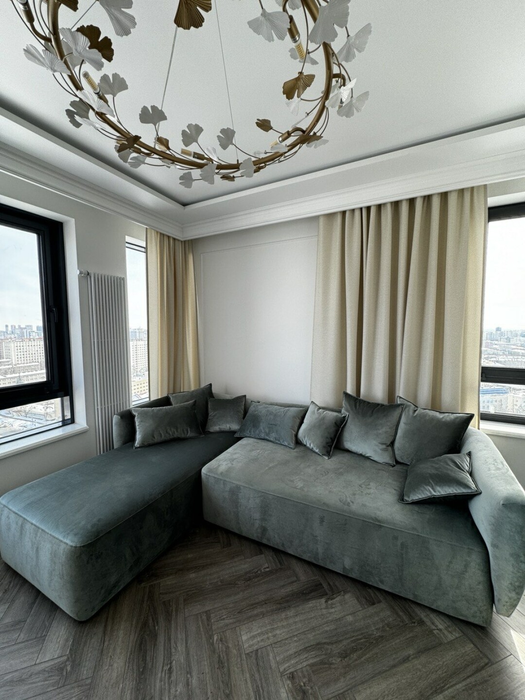 Диван производства фабрики мебели Gaudi