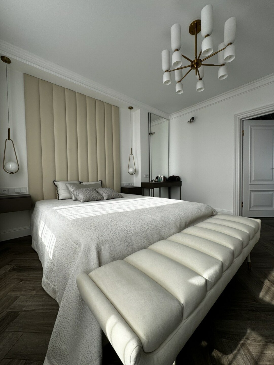 Кровать от фабрики мебели Gaudi