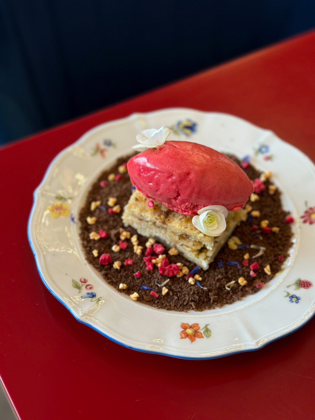 Пахлава в Meduza Seafood&Wine