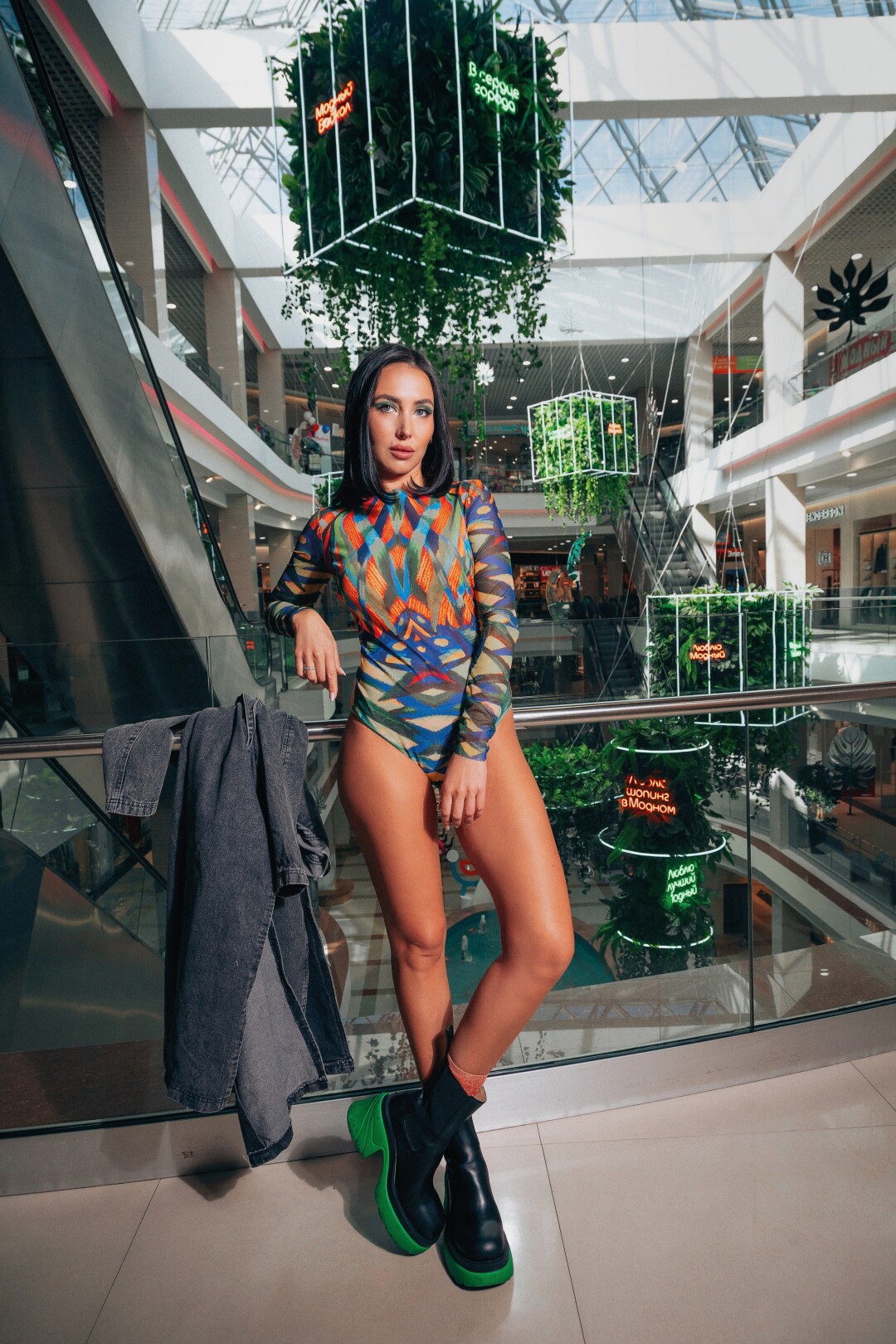 ВАЛЕРИЯ ИВАНОВА, Дизайнер интерьера, коммерческих и жилых помещений, архитектор Купальник, «КРУЖЕВА» Локация ТРК «МОДНЫЙ КВАРТАЛ»