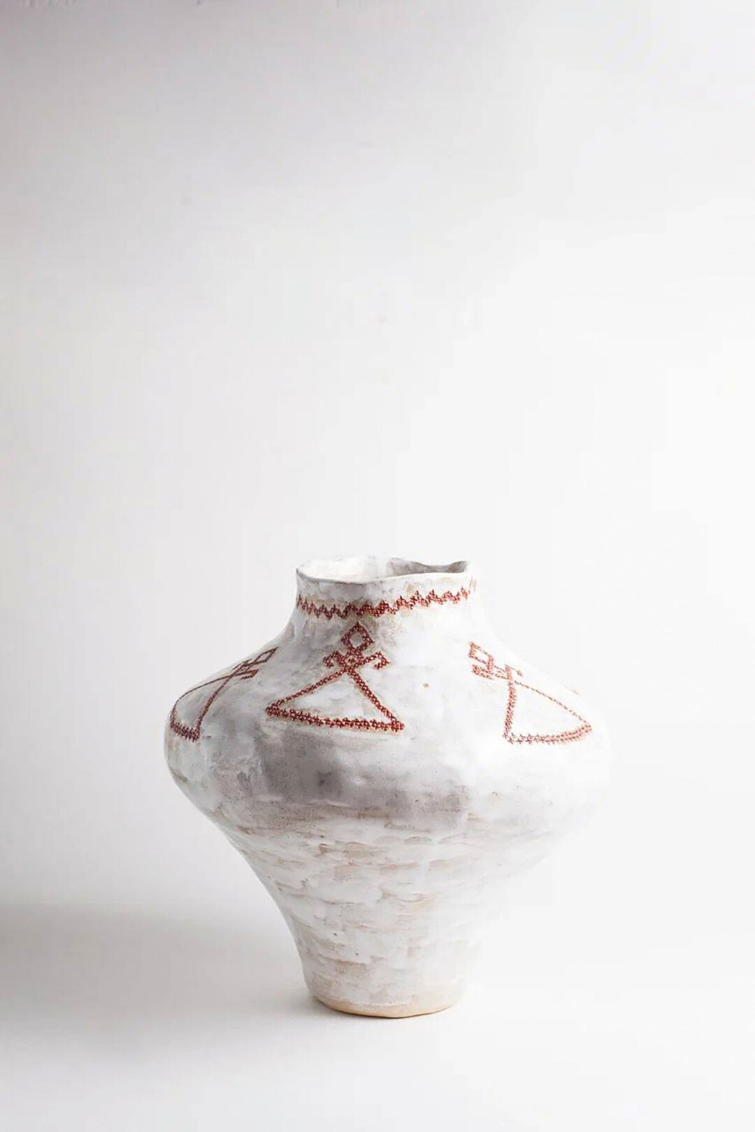 Ваза с росписью "Берегиня", 12 000 руб.