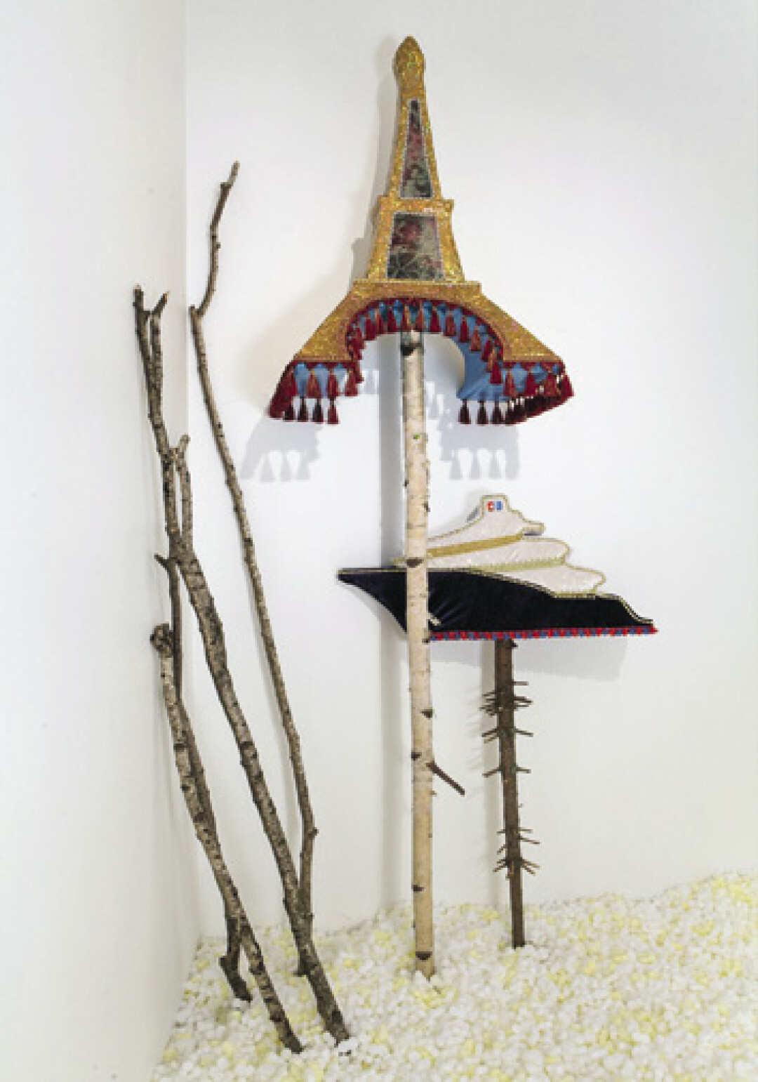 Мечты 1990-х: «Яхта» и «Париж» из проекта «Припев» в фонде Stella Art Foundation (2014)
